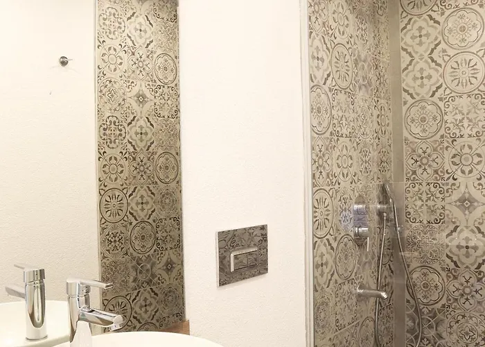 Δωμάτια σε οικογενειακή κατοικία Dortmevsim *